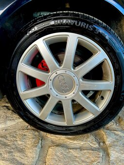 AUDI A4 B6 - 18