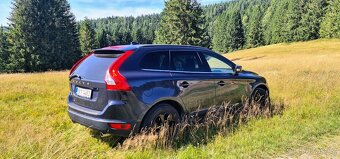 Volvo XC60 2.4d AWD (4x4) Rok 2013 Automat 120kW - 18