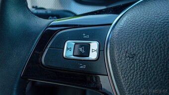 Volkswagen UP 2022 - 18