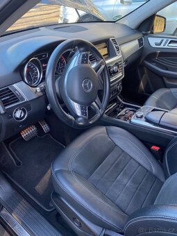 Mercedes Benz ML350 - 18