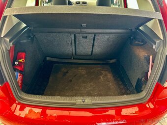 Golf 6 1.6 nafta, manuál - 18