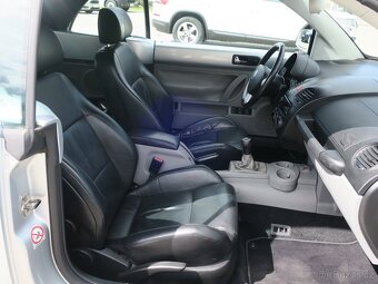 Prodám Volkswagen New Beetle 1.9 TDi 74 kW cabriolet - 18