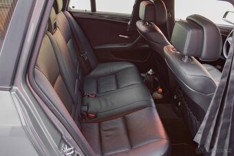 BMW Rad 5 Touring 525 d A/T 2009 - 18