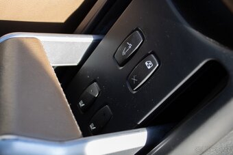 Renault Mégane Cabriolet II Coupé- 2.0 16V (99KW) - 18