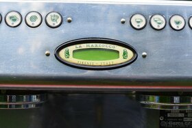 profesionální kávovar La Marzocco GB5 3gr plus acaia pearl - 18
