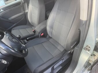 Volkswagen Golf 6 hatchback 2.0 TDI, Nová STK - 18