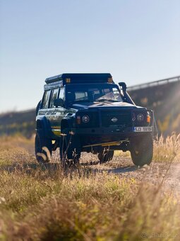 Nissan Patrol y60 expediční vůz - 18
