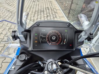 CFMOTO 650 MT PREMIUM - 18