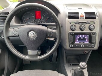 VW Touran 1,4 TSI 103 KW 7 míst nové rozvody - 18