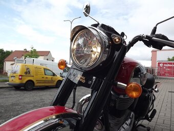 Royal Enfield 350 Classic - 18