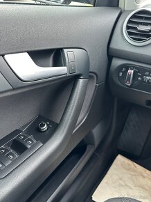 AUDI A3 SPORTBACK 1.4TFSI 92KW 2012  NAVI PEKNY STAV - 18