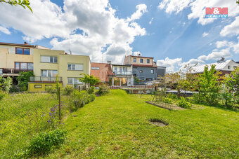 Prodej rodinného domu, 199 m², Praha, ul. Lojovická - 18