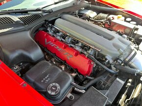 Dodge Viper 8.3 V10  SRT - 10 - 18