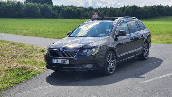 Rezervováno Škoda Superb Combi Exclusive 2,0 TDI 125 kw - 18