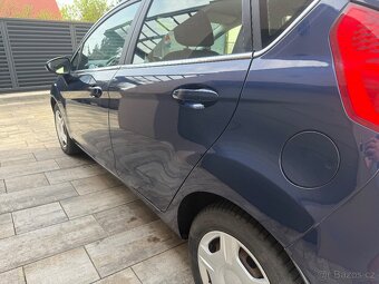 Ford Fiesta 1.2i 60kW/2010/5 dveří / klima/ Výhřev - 18