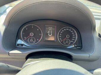 Volkswagen Caddy Maxi 2,0 TDi 81kW 2x šoupačky Webasto 4x4 - 18