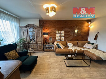 Prodej bytu 4+1, 91 m², Chýnov, ul. U Kuželníku - 18