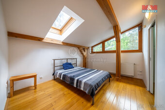 Prodej rodinného domu v Horních Loučkách, s pozemky 7917 m² - 18