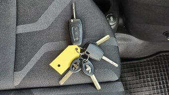 Ford connect 1,5 TDCi 100 tiskm long L2 DPH ČR velice pěkný - 18