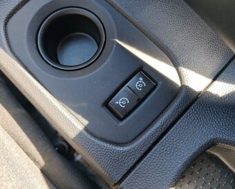 Dacia Duster 1.2 92KW TCe S S Prestige 4x2 - 18