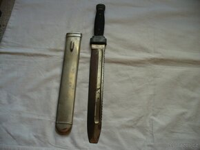 Nemecky-zdravutni tesak DRK-"upraven po roce1945-"k renovaci - 18