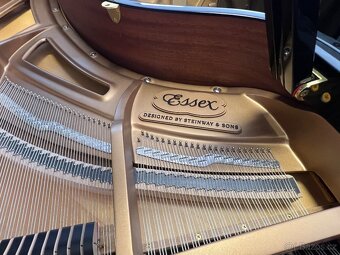 Klavír ESSEX mod EGP 173 Steinway & Sons se zárukou 5 let. - 18