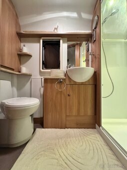 🔱 Luxusní anglický zimní karavan 🔱 Bailey Unicorn Seville 🔱 - 18