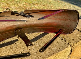 Jawa ČZ 250 350 kývačka - přední blatník - 18