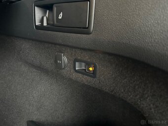 Volkswagen Passat 2.0TDi DSG,NAVI,KAMERA - 18