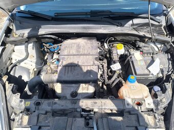 Fiat Punto, 1,4,KRÁSNÉ,80KM,VÝBAVA,1MAJ79L - 18