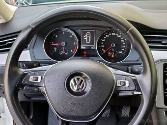 Volkswagen Passat, 2,0 TDi 4motion SERV.KNÍŽKA - 18