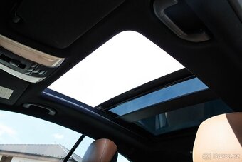 Mercedes-Benz E trieda Kupé 350 CDI Blue - 18