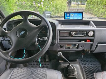 Obytný automobil Ford Transit - 18