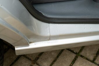 Škoda Felicia 1.6 GLX s KLIMATIZACÍ a SERVOŘÍZENÍM - 18