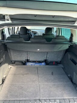 Peugeot 5008 1,6 eHDi, r.v. 2014,7 míst, AUTOMAT, tažné zař. - 18