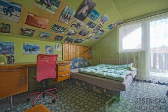 Prodej rodinného domu Bílý Potok se zahradou, garáží, bazéne - 18
