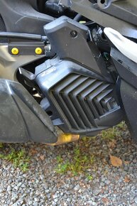 Honda Forza 125, 419km, nové v ČR, havarované - 18