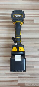 Redukce-adaprér, nářadí DeWALT na Aku Makita 18V,TOP. - 18