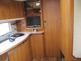 Prodám karavan Hobby 495 ufe,model 2008 + mover + předstan. - 18
