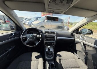 Škoda Octavia 1,4 TSI ELEGANCE SERVISKA benzín manuál 90 kw - 18