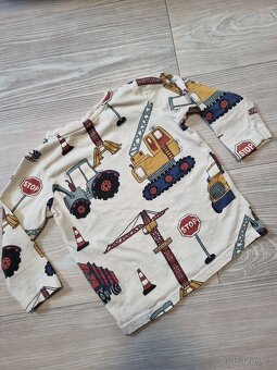 Set triček Lindex 92 - farma, dopravní stroje - 18