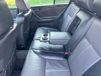 MERCEDES E 320 CDI AVANTGARDE145 kW, automat. - 18