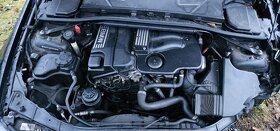 BMW 320i E90 - 110kW - díly z komplet vozidla - 18