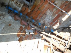 E 512-517 boční plechy žací lišty - 18