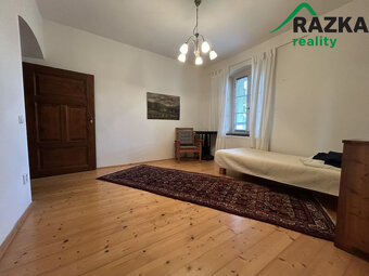 Prodej usedlosti s rozlehlými pozemky v obci Dolní... - 18