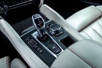 BMW X6 - 18
