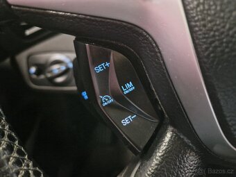 Ford Kuga 1.5 EcoBoost 2x4 110kw-133tkm-Xenon-Led-Navi-Pano - 18