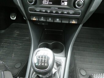 Škoda Rapid 1.2 TSi 77kW Elegance, 1.majitel, DPH, serviska - 18