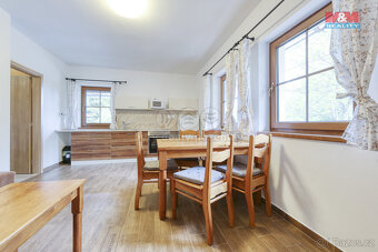 Prodej rodinného domu, 254 m², Stožec - 18