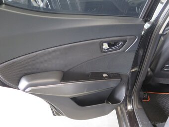 SsangYong XLV 1.6 E-XDi, 4x4, navi, kamera, tažné, klima - 18